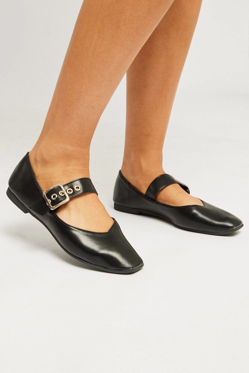 Black Ballet Flats