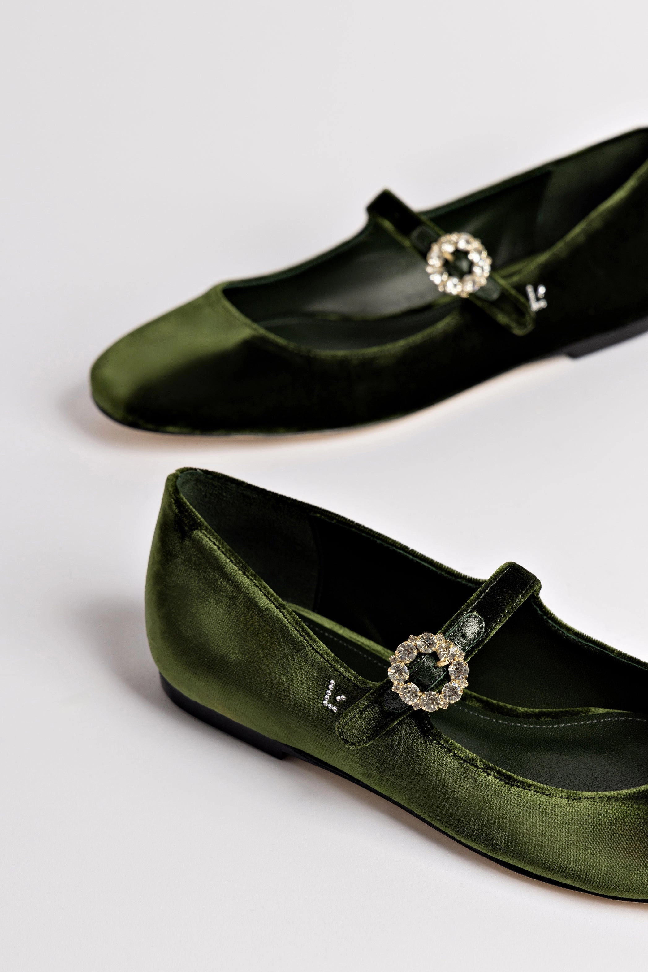 Blair Ballet Flat In Bosco Velvet