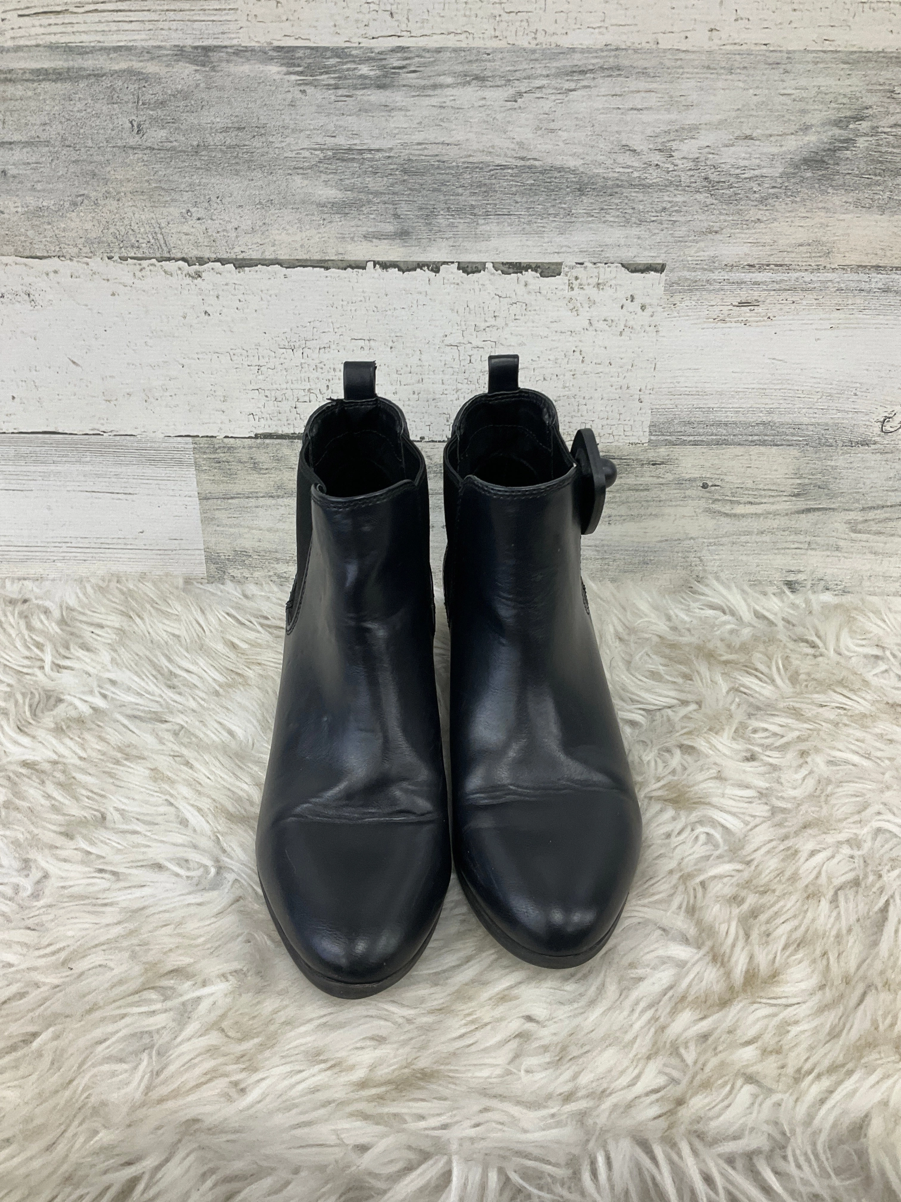 Boots Ankle Heels By Clothes Mentor In Black, Size: 8.5