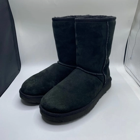 Boots Mid-calf Flats By Ugg In Black, Size: 9