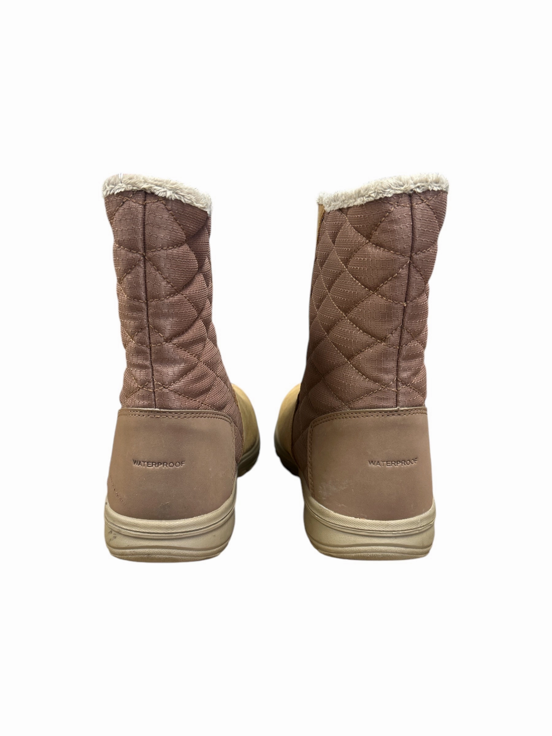 Boots Snow By Columbia In Tan, Size: 8