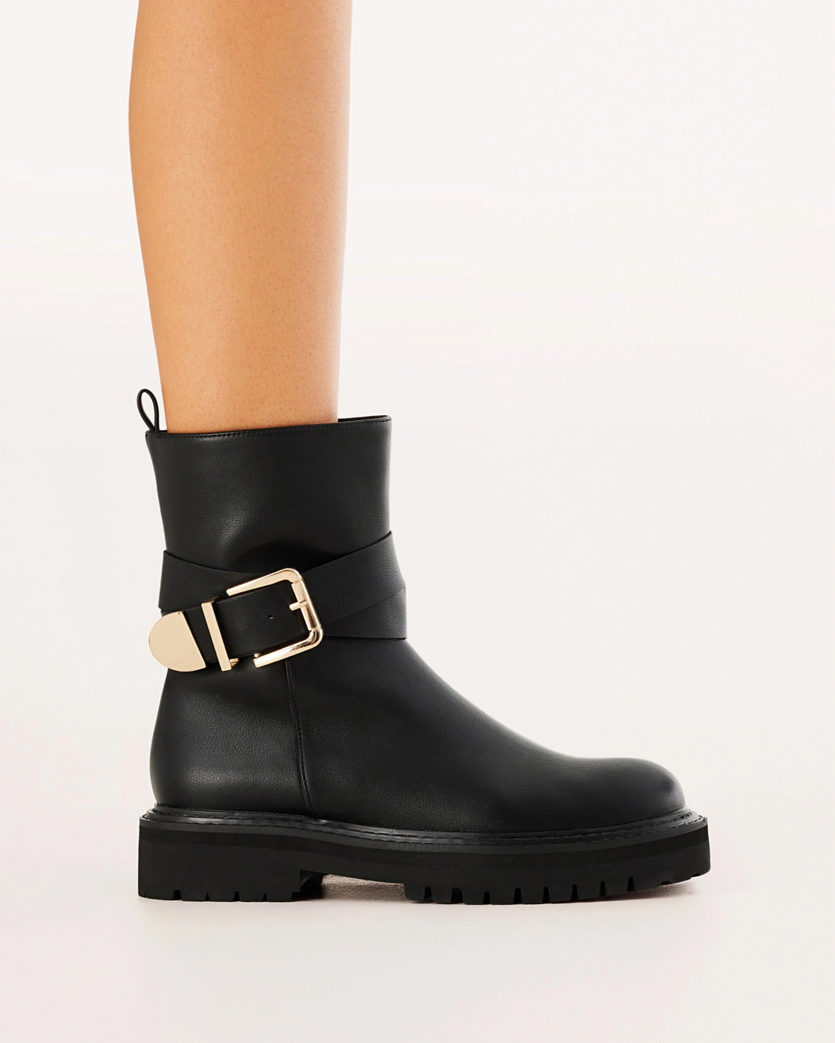 EMMIE - BLACK