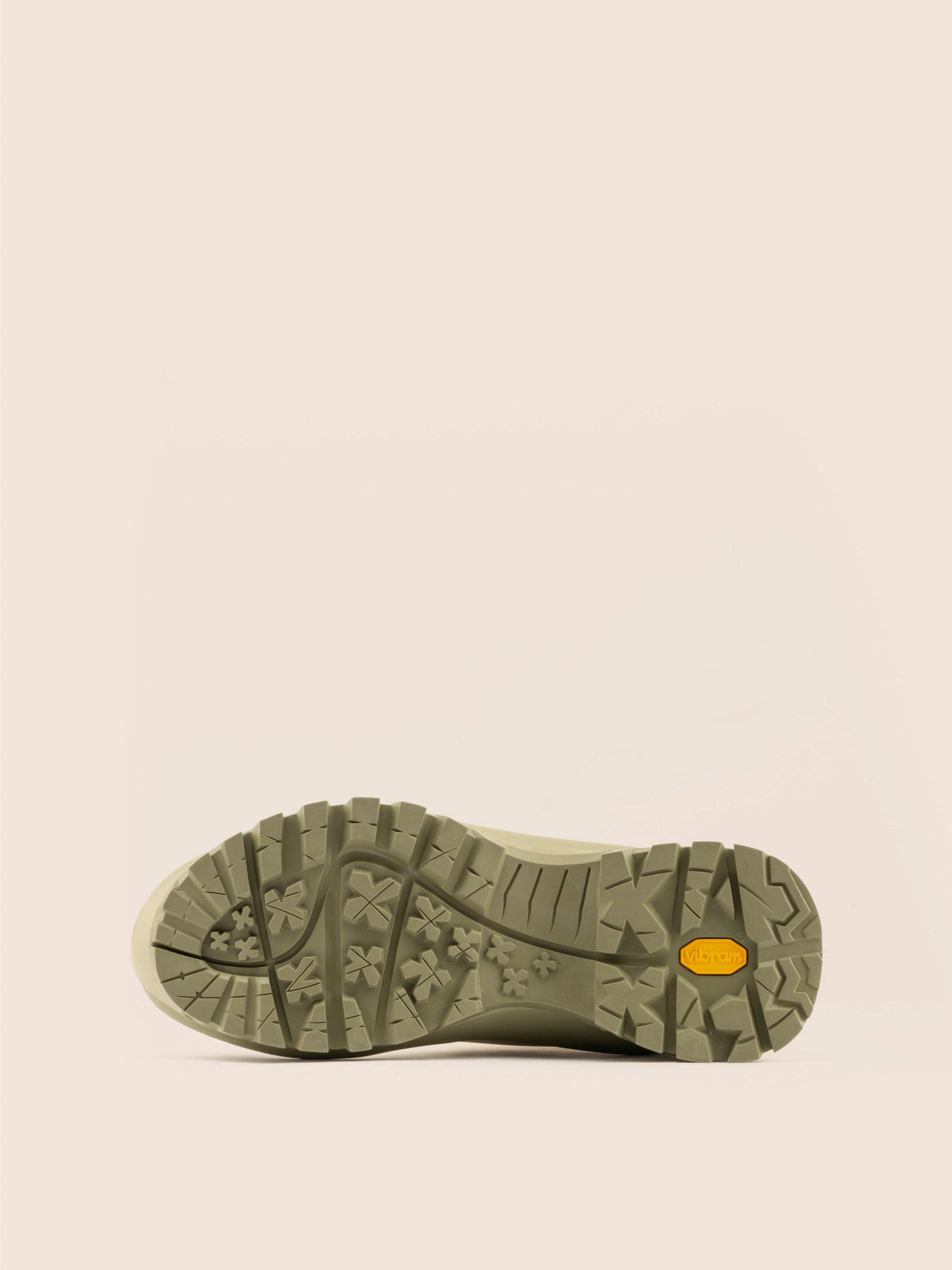 Estrella Kale Lined Boot