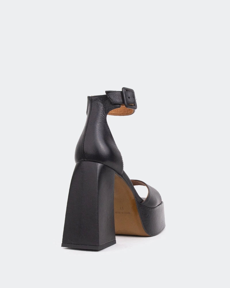 Moore, Black Leather/Cuir Noir