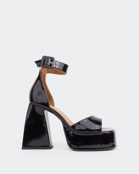Moore, Black Patent/Verni Noir