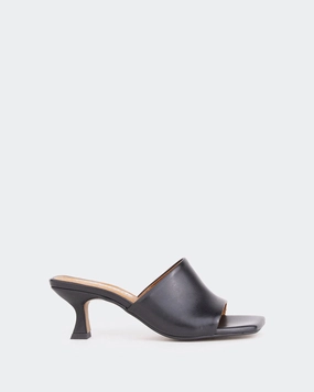 Neptune Black Leather/Cuir Noir