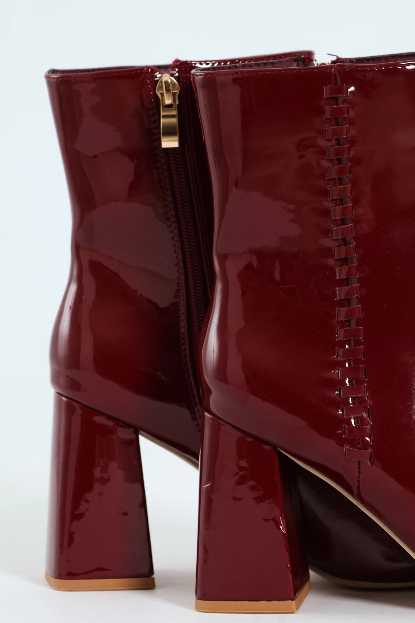 Pointy Detail Ankle Boot - Oxblood