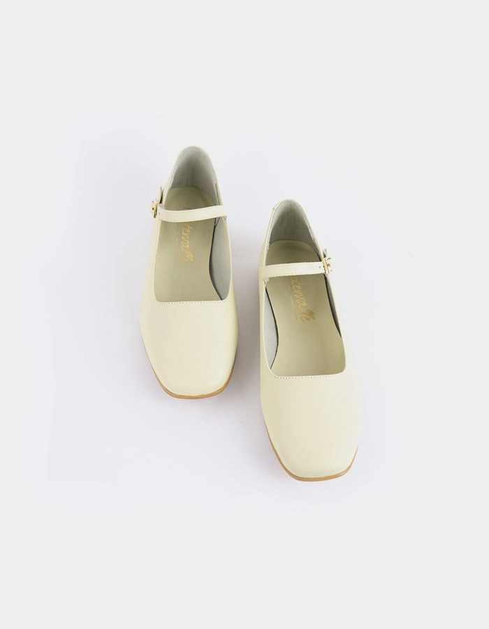 Reubena Green Leather