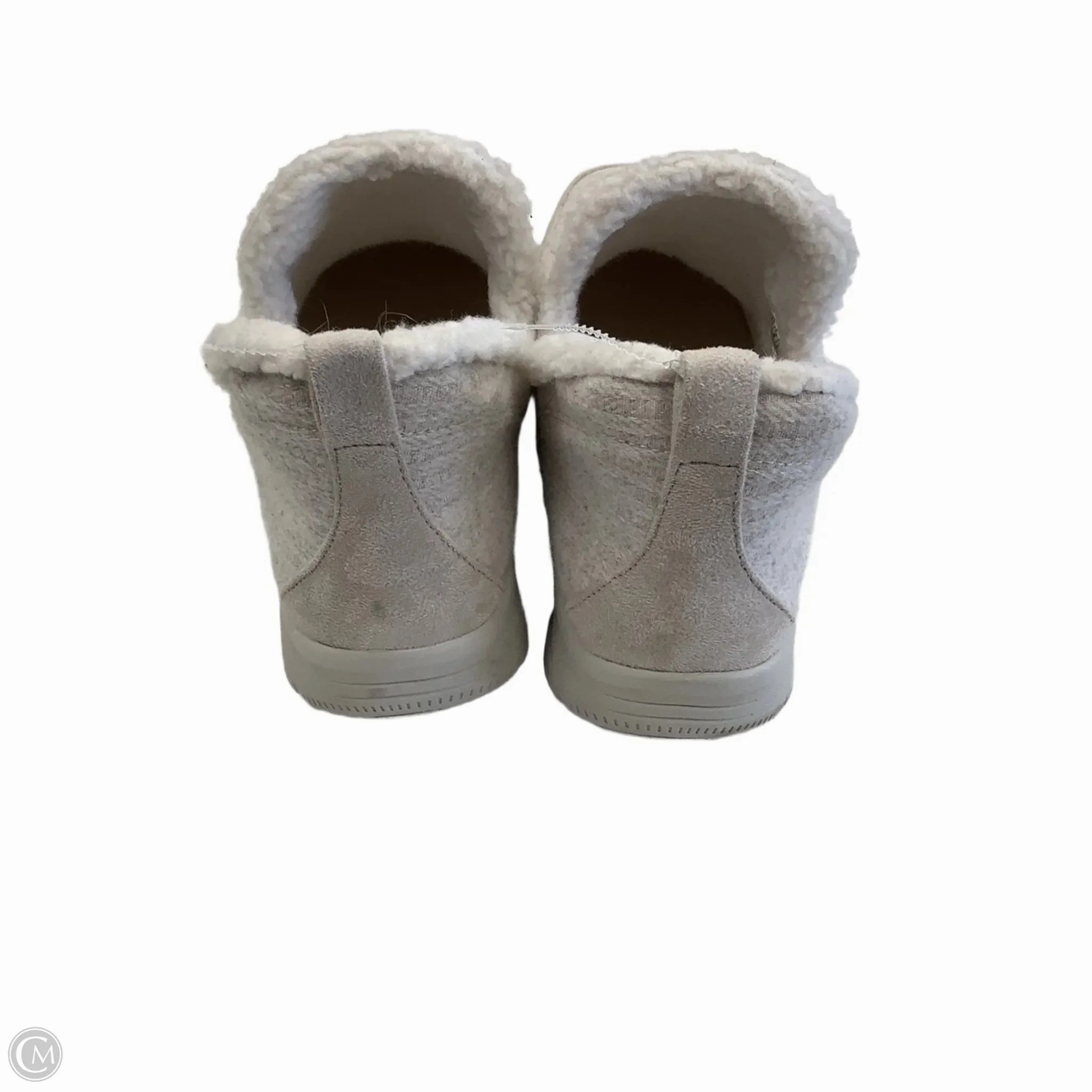 Shoes Flats By Skechers In Beige, Size: 11