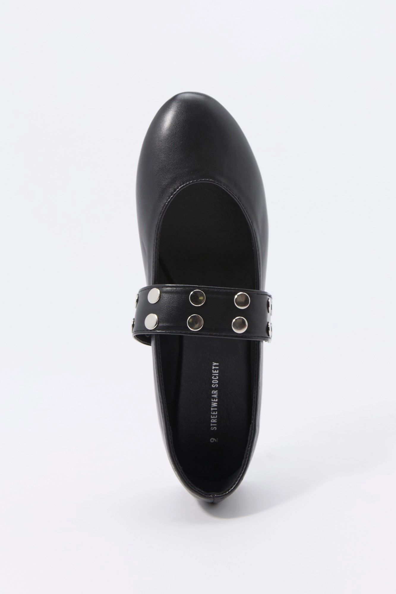 Souliers de ballet en similicuir clouté