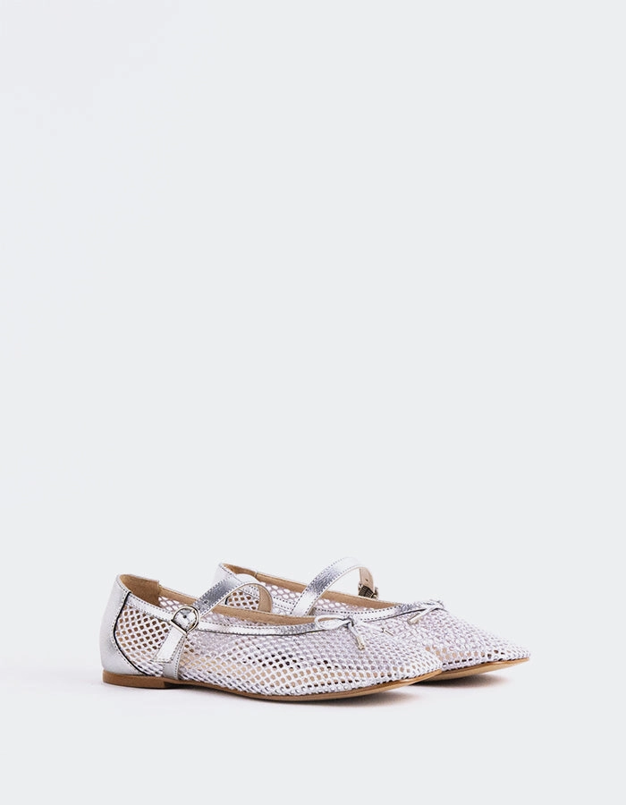 Starflower Silver Leather