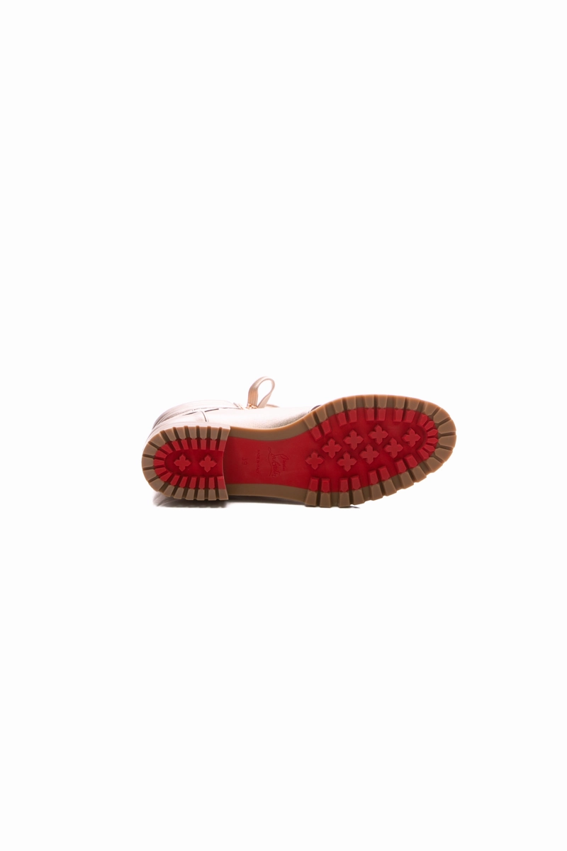 Who Runs Flat Boots - Size 39
